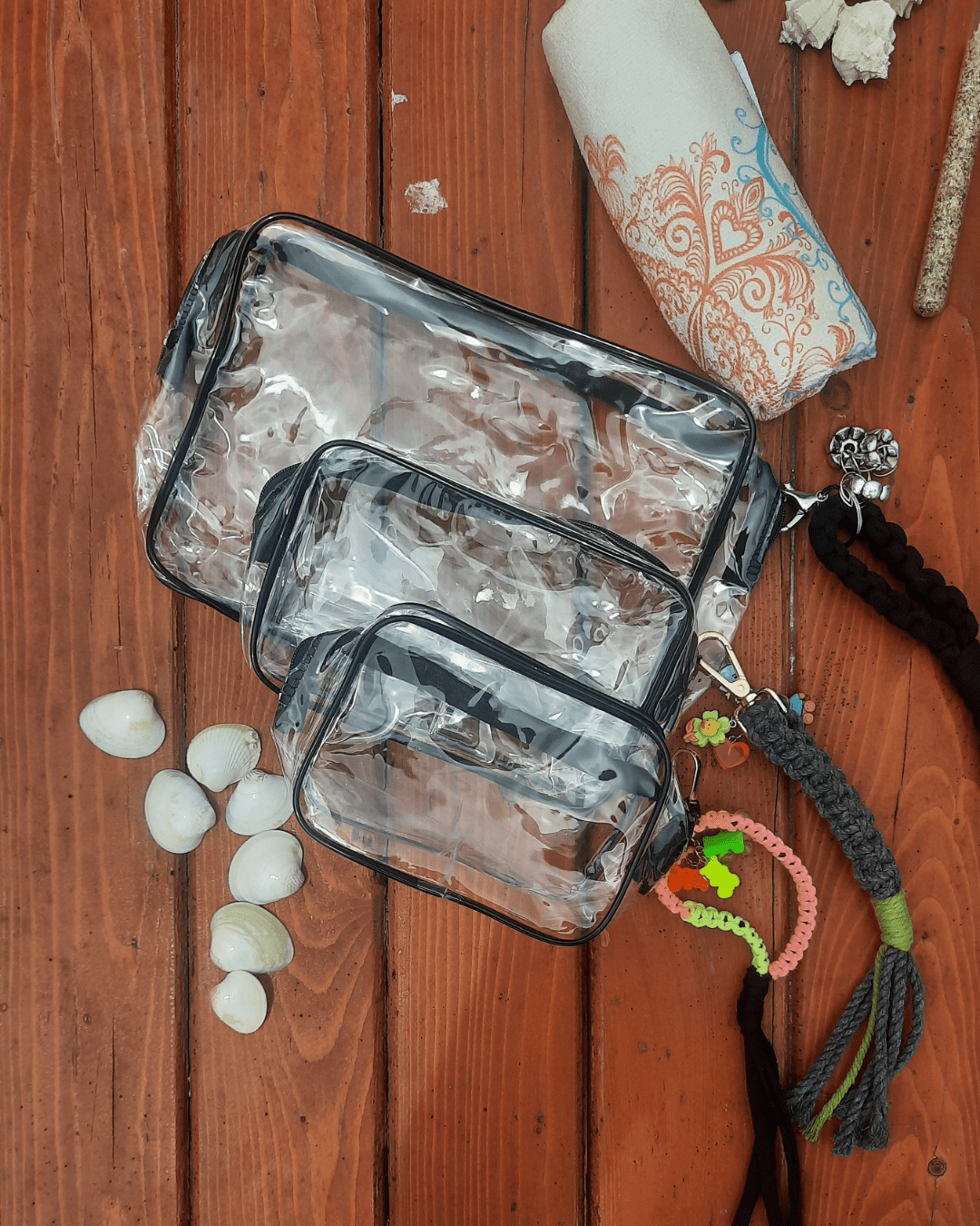 Invest in our Beach Pouch - The Grab & Go - Lebanon - Glowrious