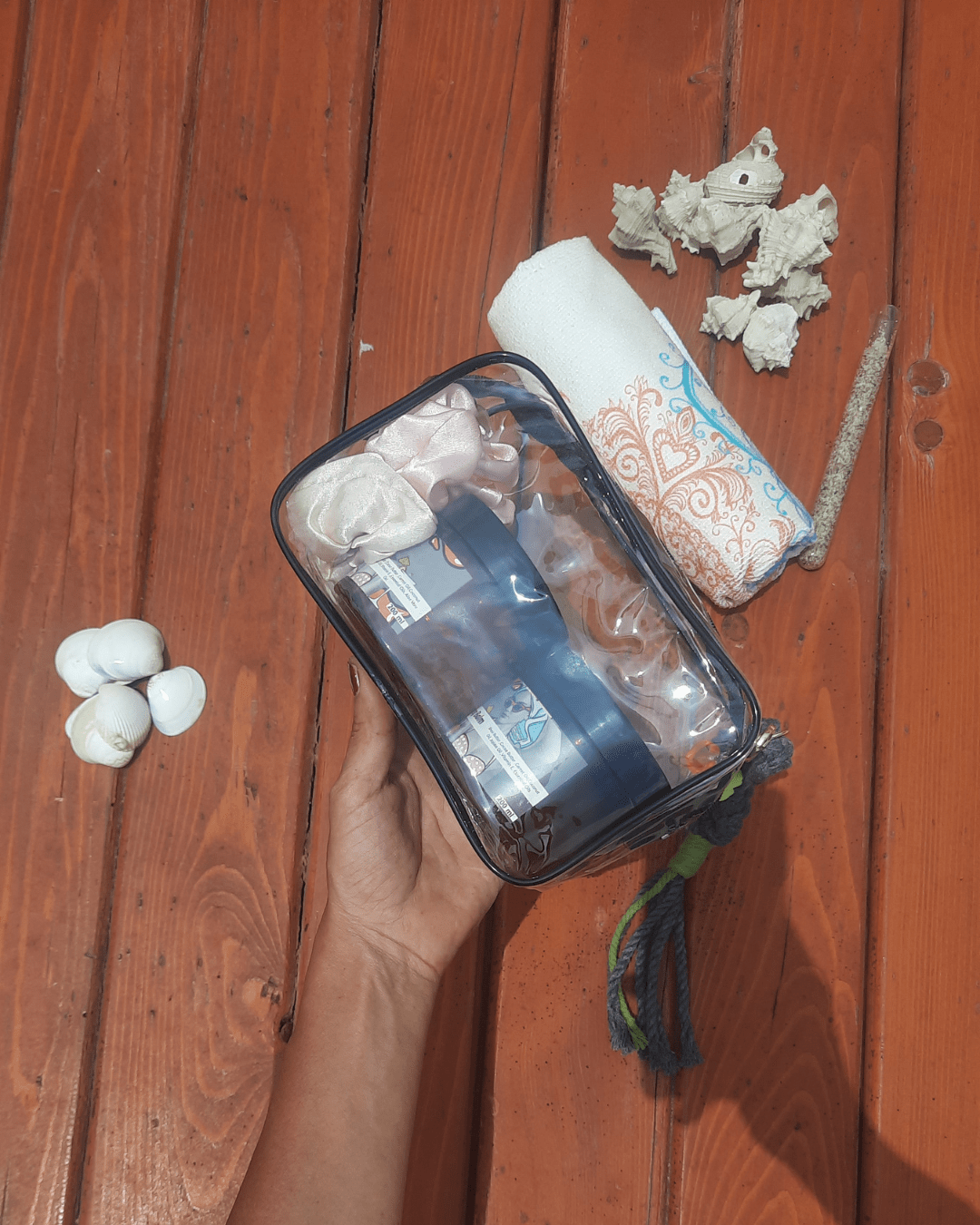 Invest in our Beach Pouch - The Grab & Go - Lebanon - Glowrious