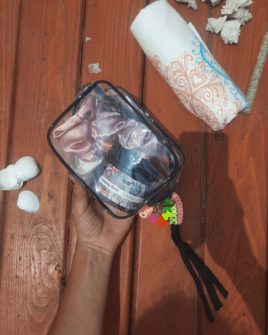 Invest in our Beach Pouch - The Grab & Go - Lebanon - Glowrious