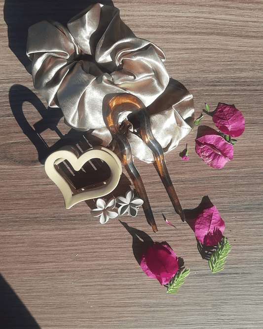 Invest in our Champagne Fizz - Curly Hair Accessories - Lebanon - Glowrious