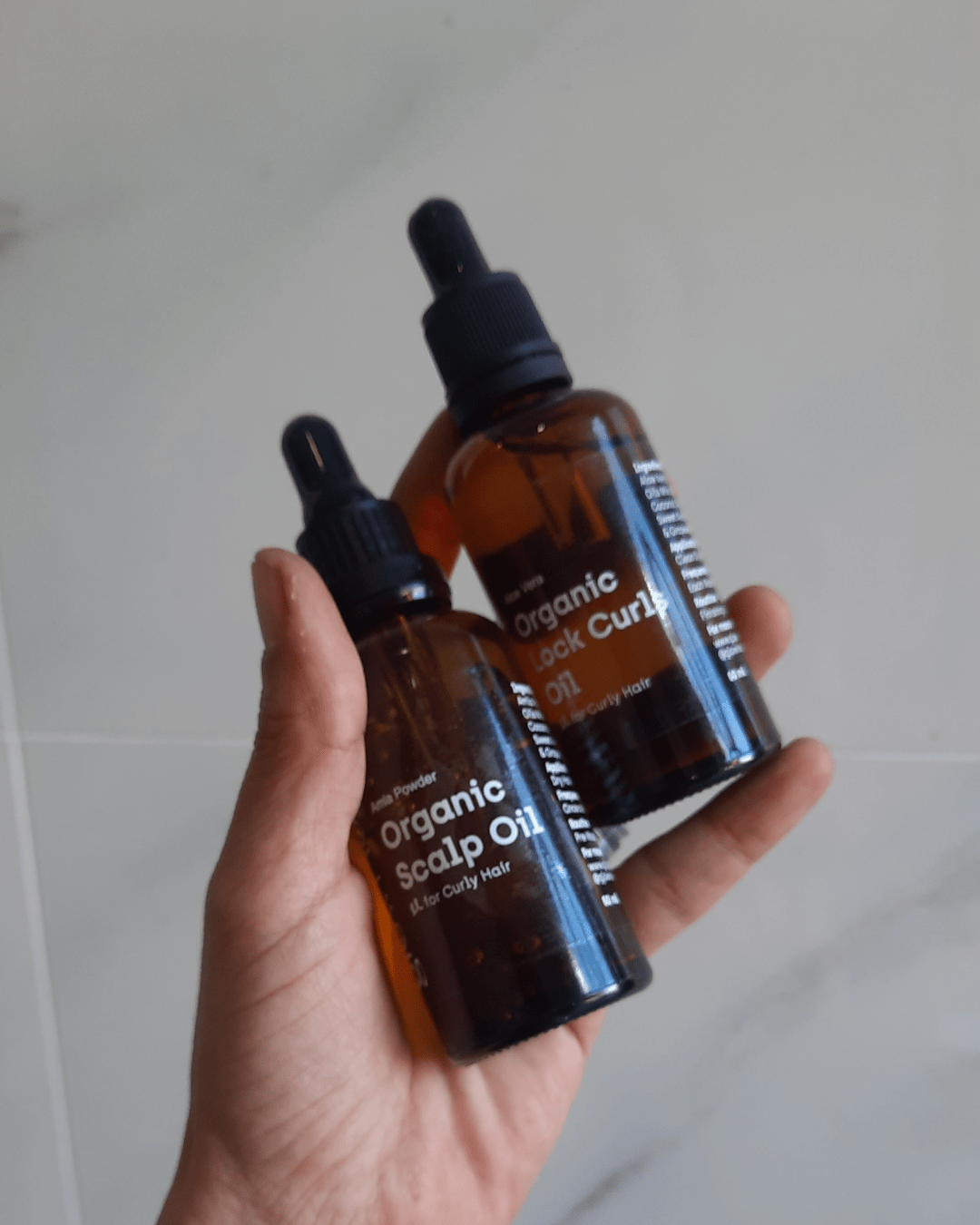 Invest in our Curly Hair Organic Scalp Oil - Lebanon - Glowrious