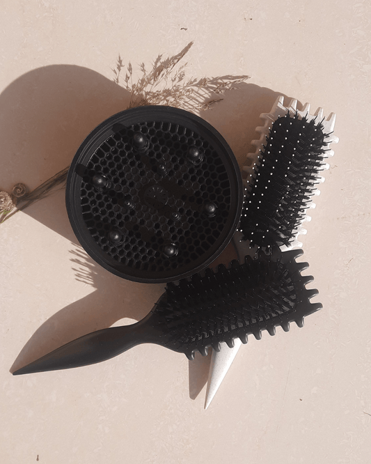 Invest in our EdgeLift Curl Defining Brush - Basic Edition - Lebanon - Glowrious