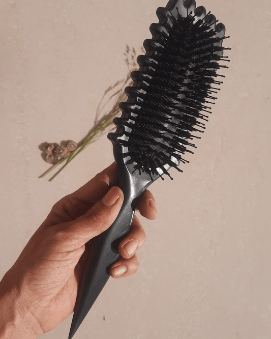 Invest in our EdgeLift Curl Defining Brush - Basic Edition - Lebanon - Glowrious