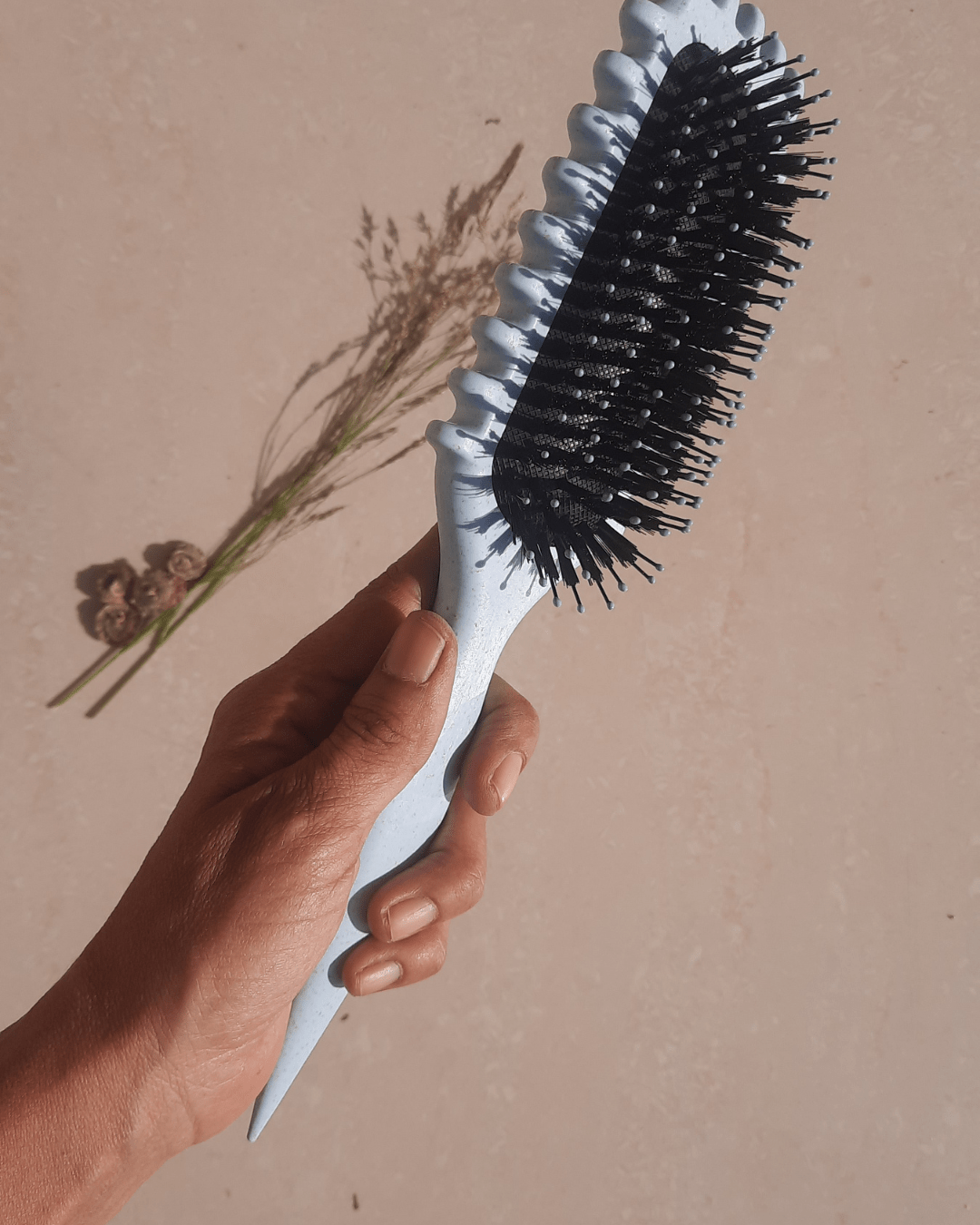 Invest in our EdgeLift Curl Defining Brush - Pastel Edition - Lebanon - Glowrious