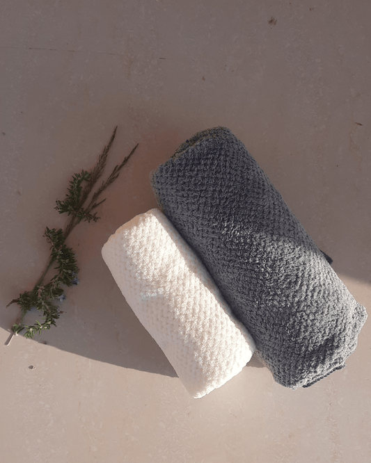 Invest in our Microfiber Hair Towel - Lebanon - Glowrious