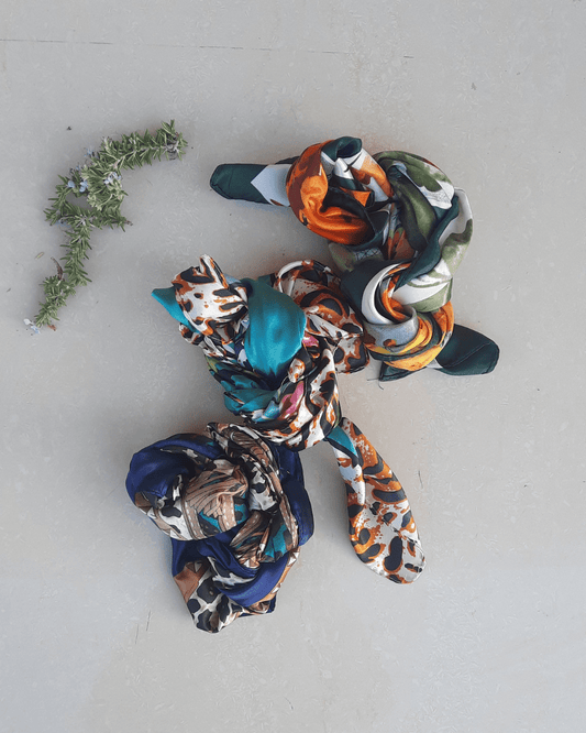 Invest in our Pineapple Wrap Essential - Carnaval - Lebanon - Glowrious