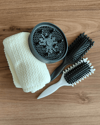 Invest in our EdgeLift Curl Defining Brush • Essential Pro-Styler • Basic Ed. - Lebanon - Glowrious