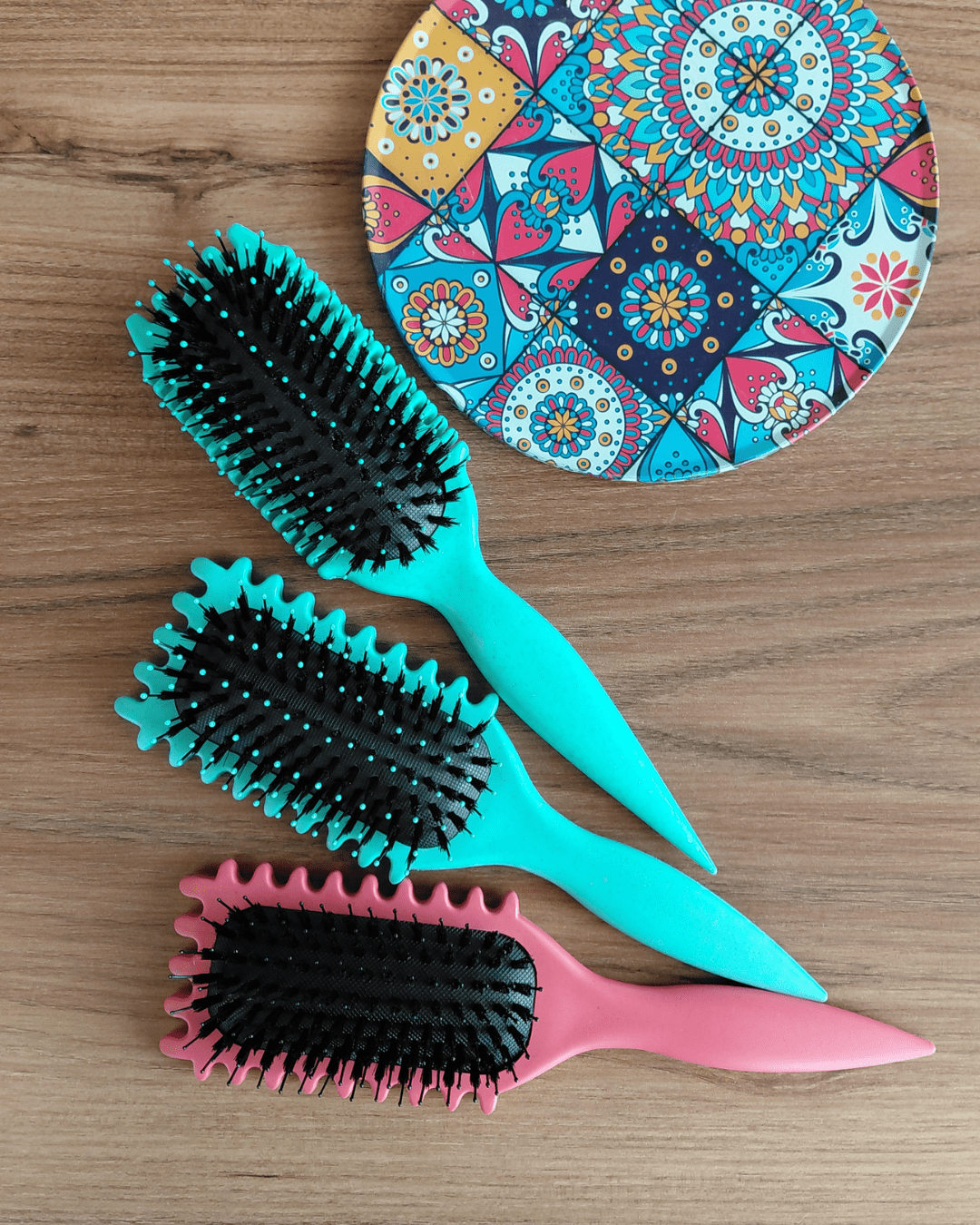 Invest in our EdgeLift Curl Defining Brush • Ultra-Definition • Color Ed. - Lebanon - Glowrious