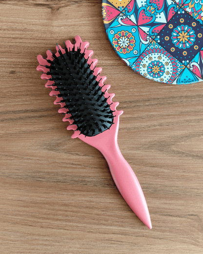 Invest in our EdgeLift Curl Defining Brush • Ultra-Definition • Color Ed. - Lebanon - Glowrious