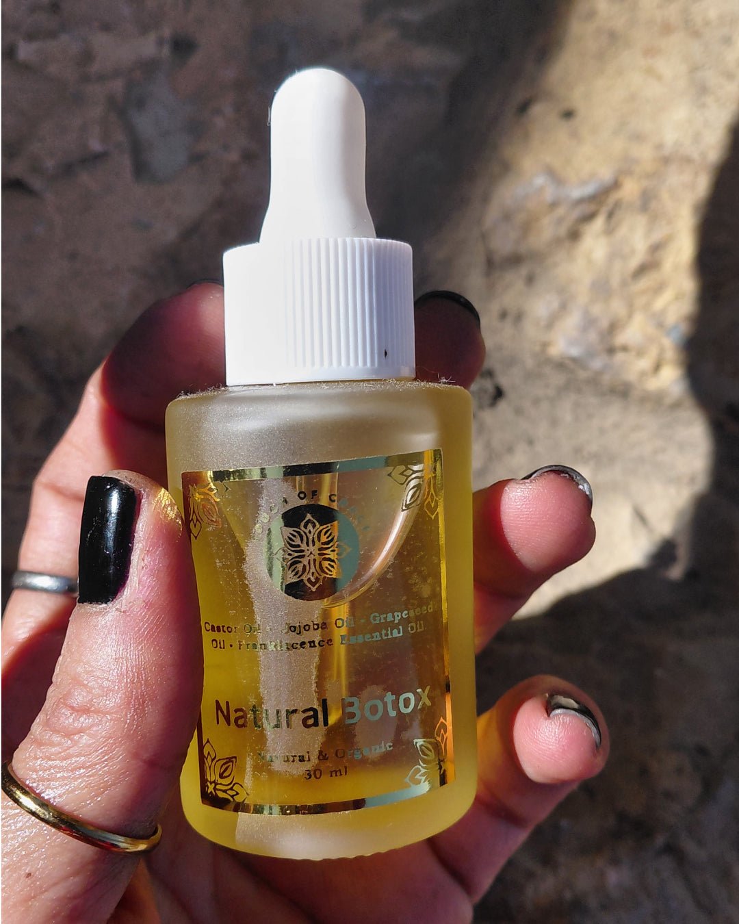 Invest in our Natural Botox Serum from our wide Holistic Beauty Care Collection in Lebanon at Glowrious!