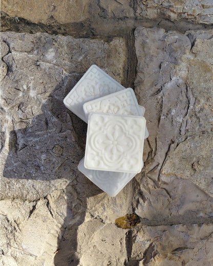 Invest in our Organic Body Soap Bar • The Ultimate Moisturizing Soap in Lebanon at Glowrious!